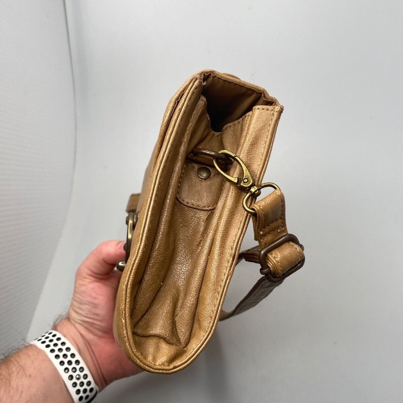 Xhilaration Faux Leather Small Tan Crossbody Purse 7.5"x7"x2" - Picture 16 of 16